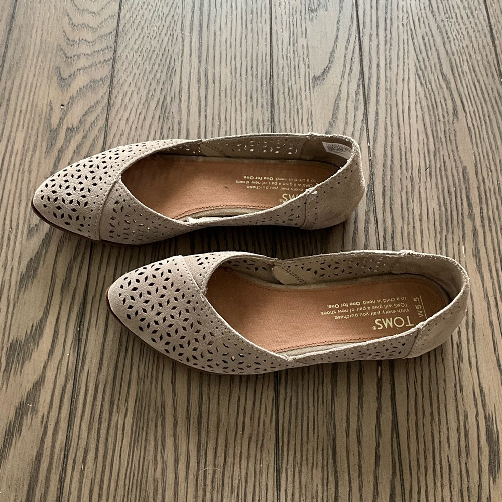 NWOT TOMS | Gray Suede Cutout Ballet Flats